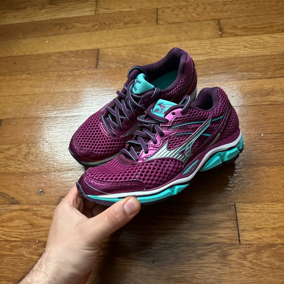 Mizuno Shoes - Womens Purple Mizuno Shoes